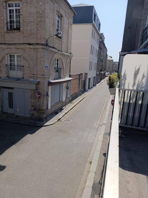 Character Family Apartment Dieppe Buitenkant foto